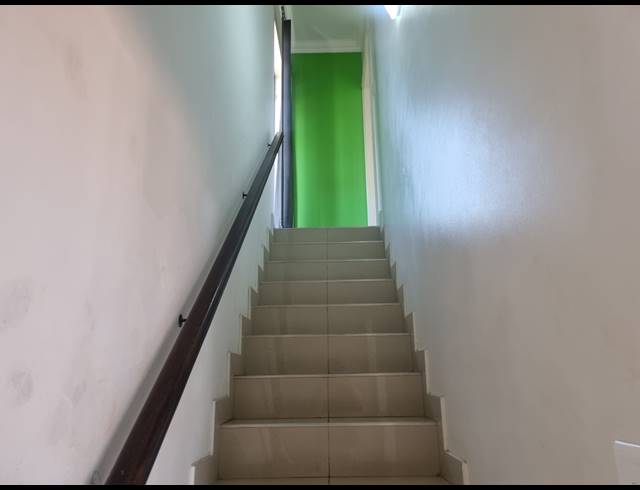1.5 BEDROOM APARTMENT TO LET IN SOMERSET PARK